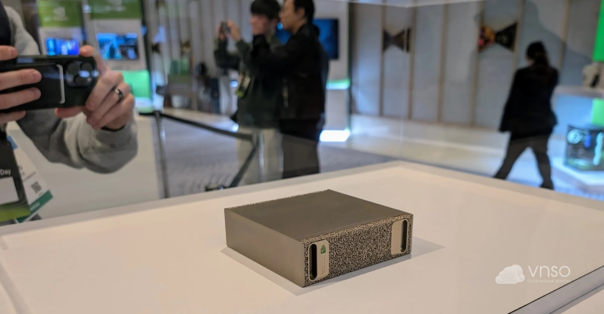 NVIDIA DGX Spark được trưng bày